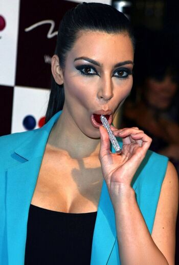 Kim kardashian leaked private photo uncensored HD quality