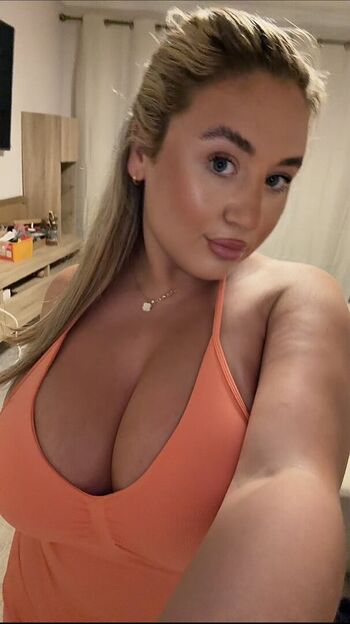L u c i f a i r page leaked private photo uncensored HD quality
