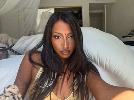 Lara raj page leaked private photo uncensored HD quality