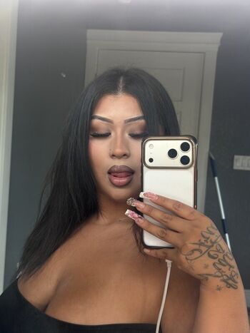 Latinaxmamiu leaked private photo uncensored HD quality