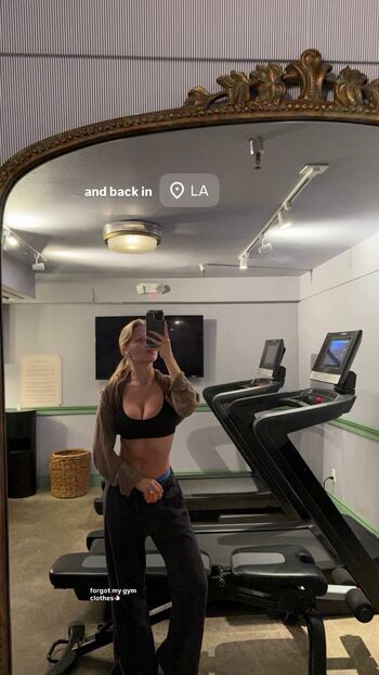 Laura oganessian leaked private photo uncensored HD quality