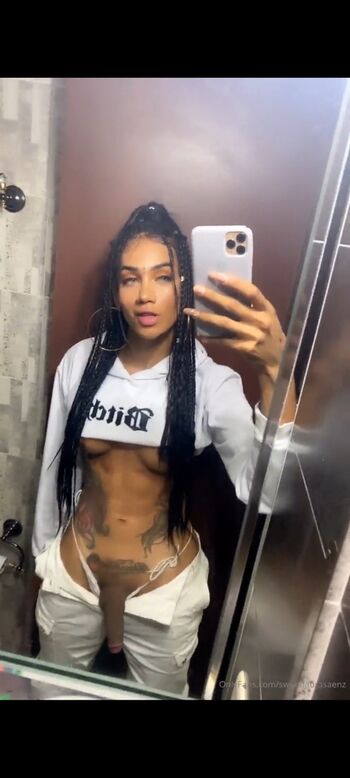 Laura saenz page leaked private photo uncensored HD quality