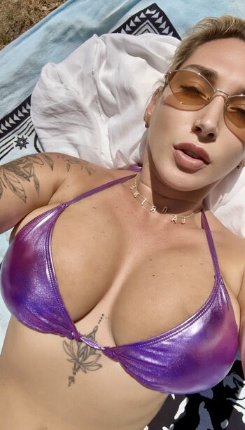 Laurine   page leaked private photo uncensored HD quality