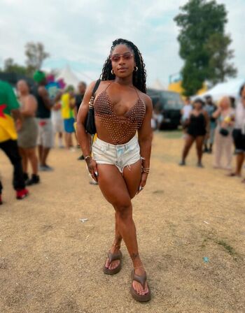 Lauwenciaa page leaked private photo uncensored HD quality