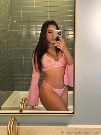 Lena the plug  page leaked private photo uncensored HD quality