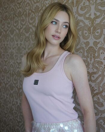Lili reinhart leaked private photo uncensored HD quality