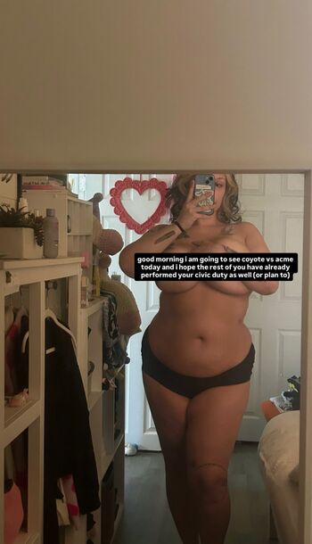 Lilpochaco leaked private photo uncensored HD quality