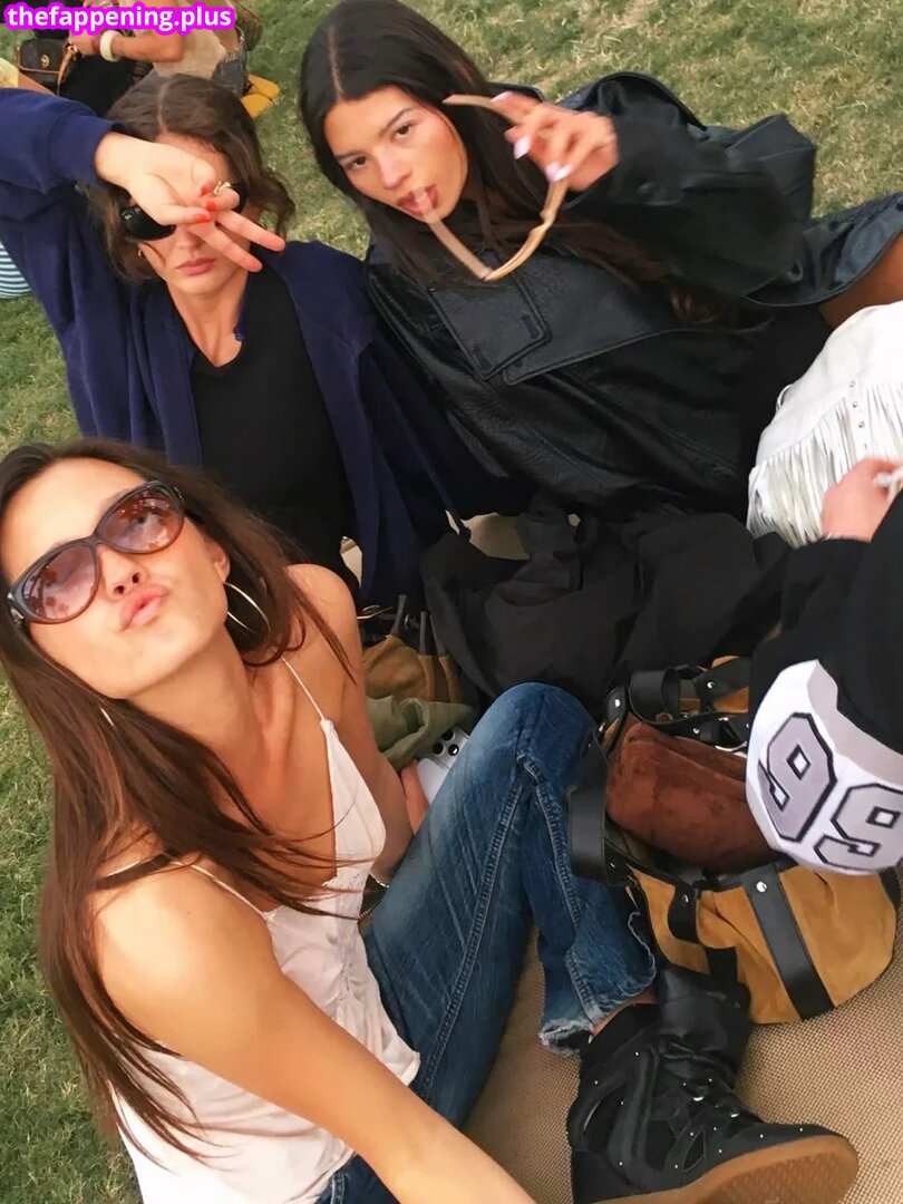 Alexandria ocasio cortez leaked private photo uncensored HD quality