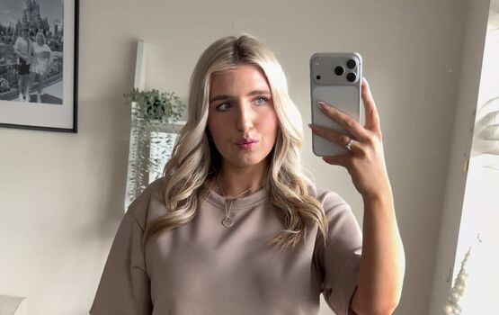 Lilymeganmay leaked private photo uncensored HD quality