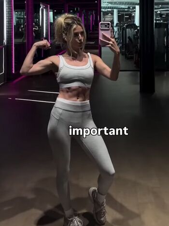 Lindsay brewer  page leaked private photo uncensored HD quality