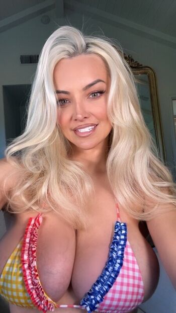 Lindsey pelas  page leaked private photo uncensored HD quality