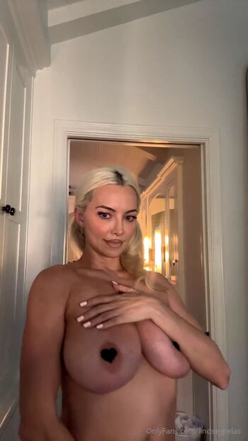 Lindsey pelas leaked private photo uncensored HD quality