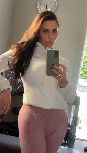 Linsey dawn mckenzie  page leaked private photo uncensored HD quality