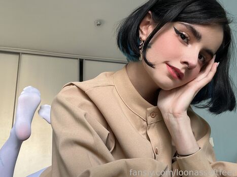 Loonassoftfeet  page leaked private photo uncensored HD quality