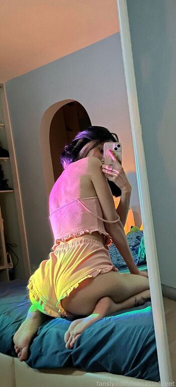 Loonassoftfeet  page leaked private photo uncensored HD quality