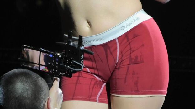 Lorde  page leaked private photo uncensored HD quality