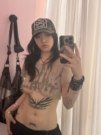 Loveietter leaked private photo uncensored HD quality
