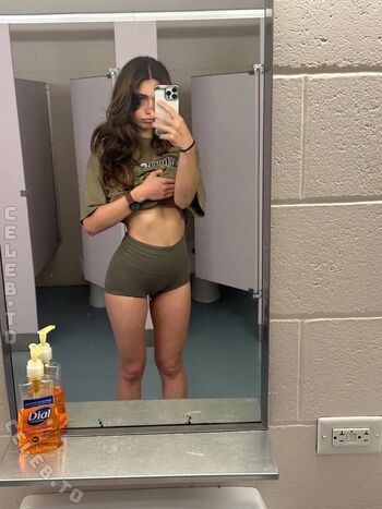 Lunchbaglujan leaked private photo uncensored HD quality
