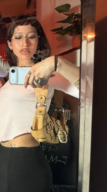 Lycheenotes page leaked private photo uncensored HD quality