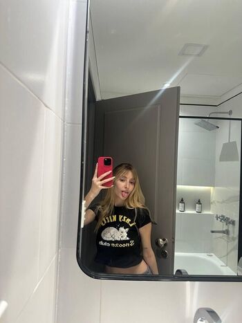 Lynareid leaked private photo uncensored HD quality