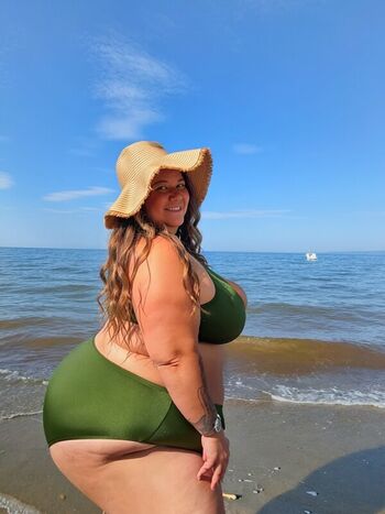 M  l l l leaked private photo uncensored HD quality