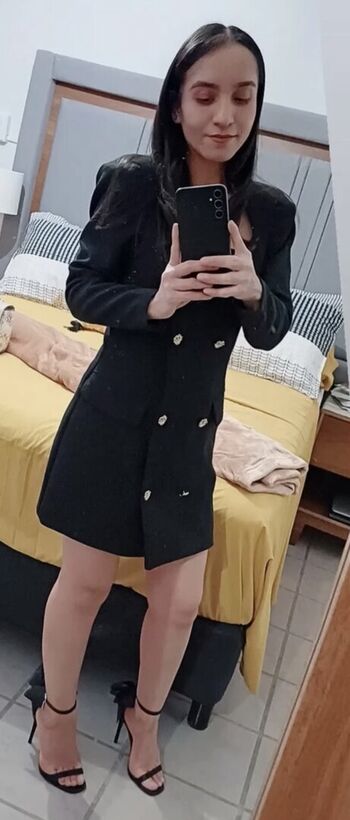 M grace leaked private photo uncensored HD quality