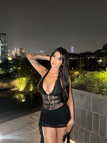 Maalavigaxx leaked private photo uncensored HD quality
