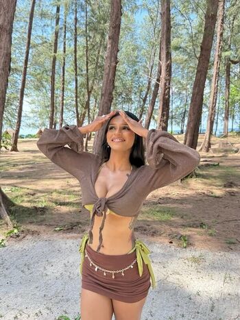Maalavigaxx leaked private photo uncensored HD quality
