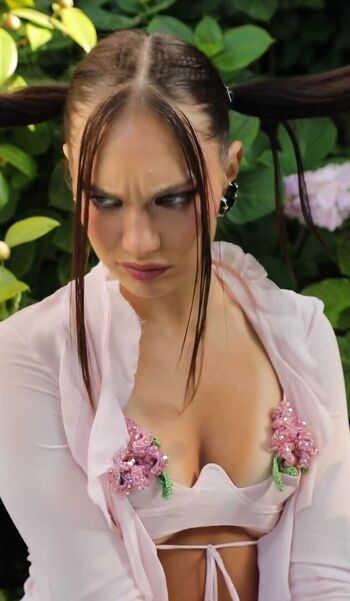 Maddie ziegler leaked private photo uncensored HD quality