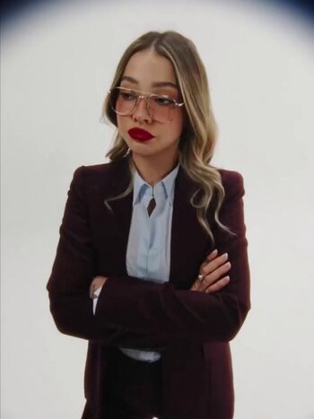 Madelyn cline page leaked private photo uncensored HD quality