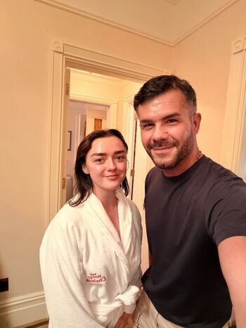 Maisie williams leaked private photo uncensored HD quality