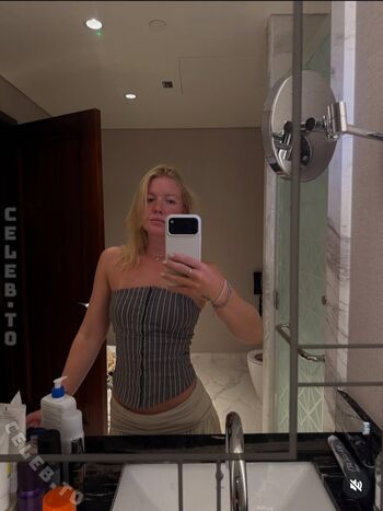 Majaaleonie leaked private photo uncensored HD quality