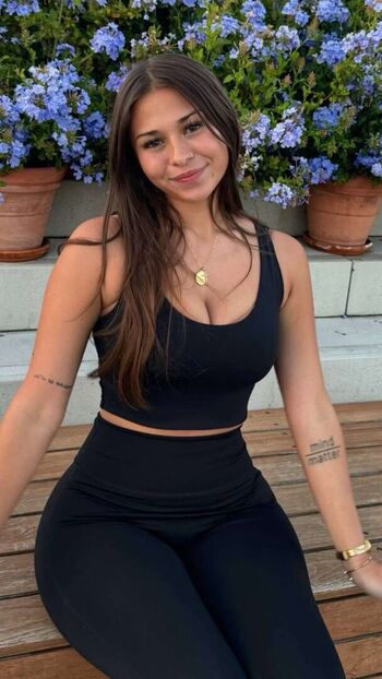 Malayaax  page leaked private photo uncensored HD quality