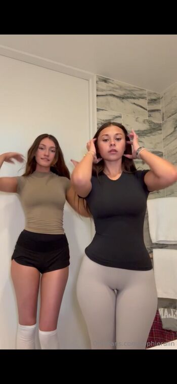 Malayaax  page leaked private photo uncensored HD quality