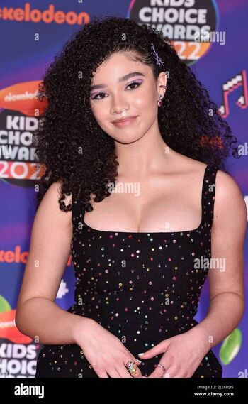 Malia baker leaked private photo uncensored HD quality