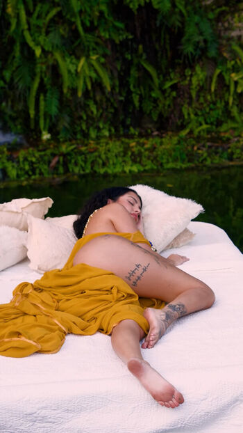 Malu trevejo  page leaked private photo uncensored HD quality