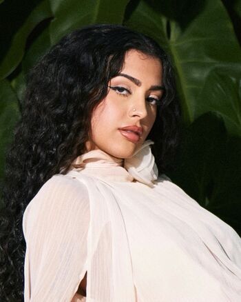 Malu trevejo leaked private photo uncensored HD quality