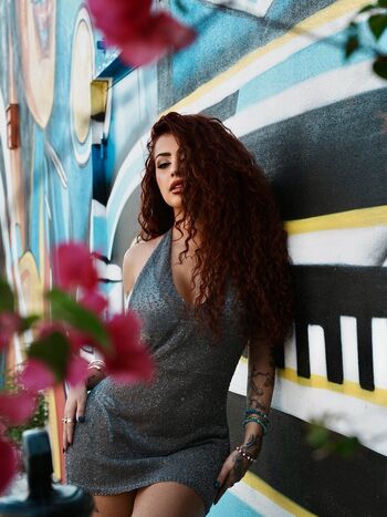Malu trevejo  page leaked private photo uncensored HD quality
