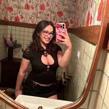 Mari greciaa page leaked private photo uncensored HD quality