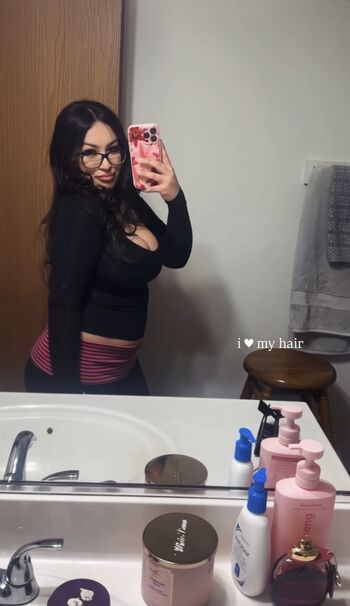 Mari greciaa leaked private photo uncensored HD quality
