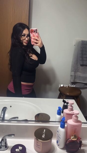 Mari greciaa leaked private photo uncensored HD quality