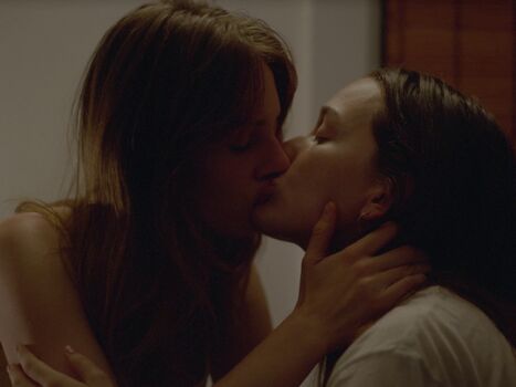 Maya hawke page leaked private photo uncensored HD quality