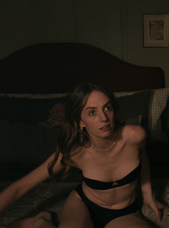Maya hawke page leaked private photo uncensored HD quality