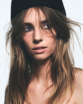 Maya hawke leaked private photo uncensored HD quality