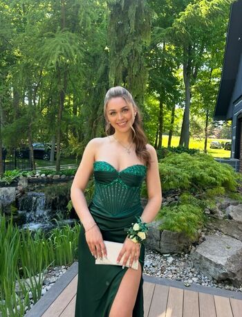 Maya zaniewski leaked private photo uncensored HD quality