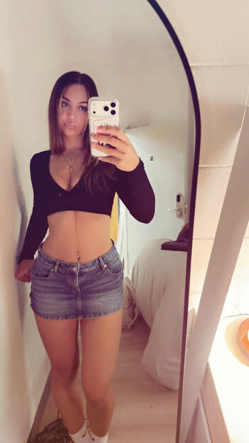 Maya zaniewski leaked private photo uncensored HD quality