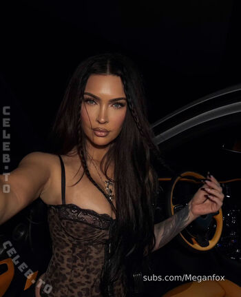 Megan fox  page leaked private photo uncensored HD quality