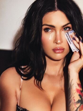 Megan fox leaked private photo uncensored HD quality