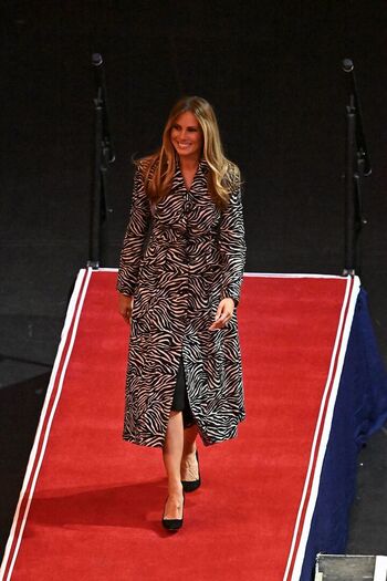 Melania trump leaked private photo uncensored HD quality