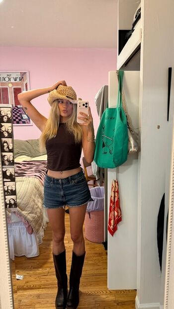 Mia healey leaked private photo uncensored HD quality
